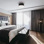 The Crystal Vaya Unique Hotel 4*
