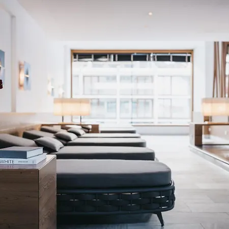 The Crystal Vaya Unique Hotel 4*