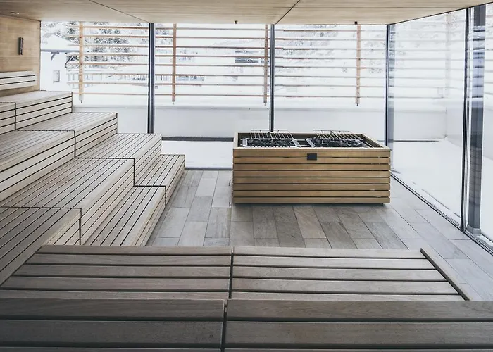 Hotel The Crystal Vaya Unique