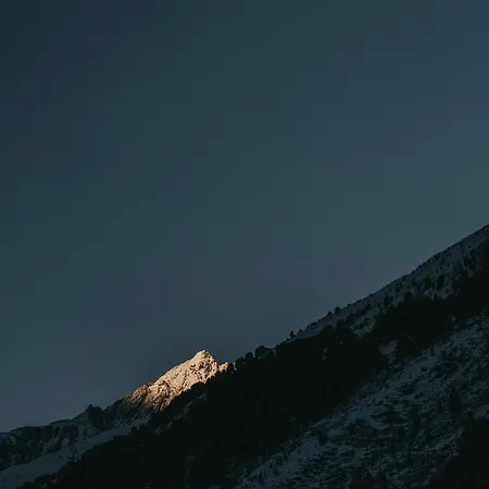 The Crystal Vaya Unique 호텔