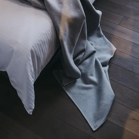 The Crystal Vaya Unique