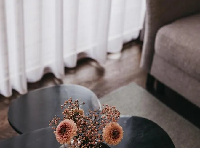 Hotel The Crystal Vaya Unique 4*