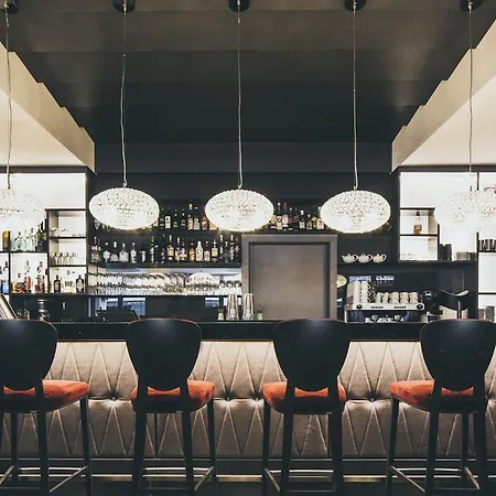 The Crystal Vaya Unique 奥伯古格尔